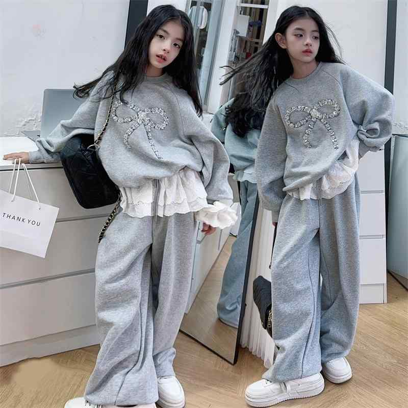キッズ 女の子 セットアップ 長袖 スウェット トレーナー フェイクレイヤード リボン フリル おしゃれ 韓国風 厚手 綿 コットン スエットパンツ カジュアル 普段着 通学 快適 春秋