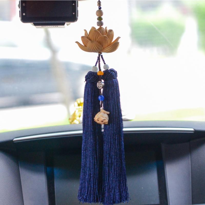 カーアクセサリー 自動車用 車内 ハンドメイド 黄楊木彫刻 蓮 ロータス 交通安全 開運 平安 お守り バックミラー ルームミラー インテリア モダンデザイン