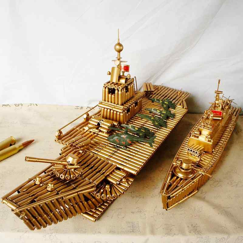 航空母艦 模型 手作り 特大サイズ 薬莢細工 合金製 重厚感ある精巧な軍艦オブジェ オフィス デスク 書斎 インテリア ディスプレイ 置物 コレクション｜セキュアデポ