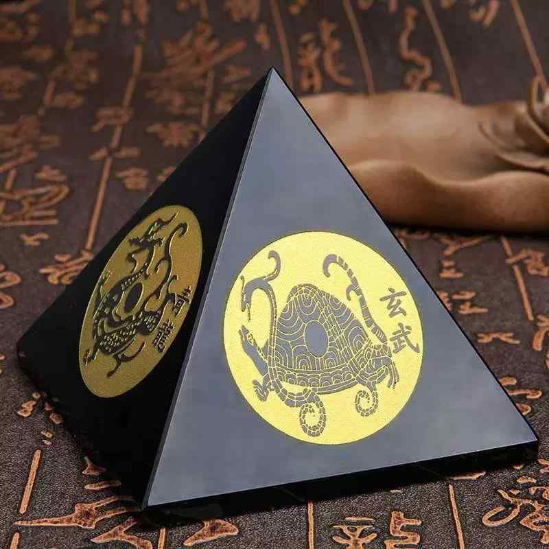 置物 黒曜石 オブシディアン 四神獣 水晶 クリスタル ピラミッド オブジェ パワーストーン 開運 縁起物 風水 モダン シンプル 幾何学 インテリア 飾り物 工芸品 魔除け 厄除け