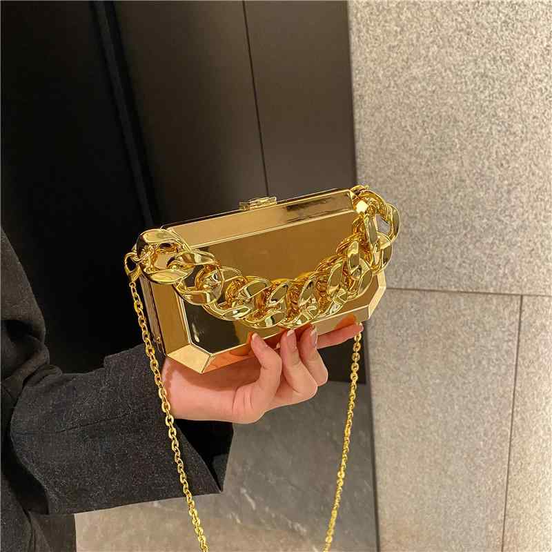 バッグ レディース 太いチェーン ロック金具 メタルボックス ショルダーバッグ アクリル素材 ミニ スクエア型 ワンショルダー スマホポーチ 横型 お出かけ デイリーユース