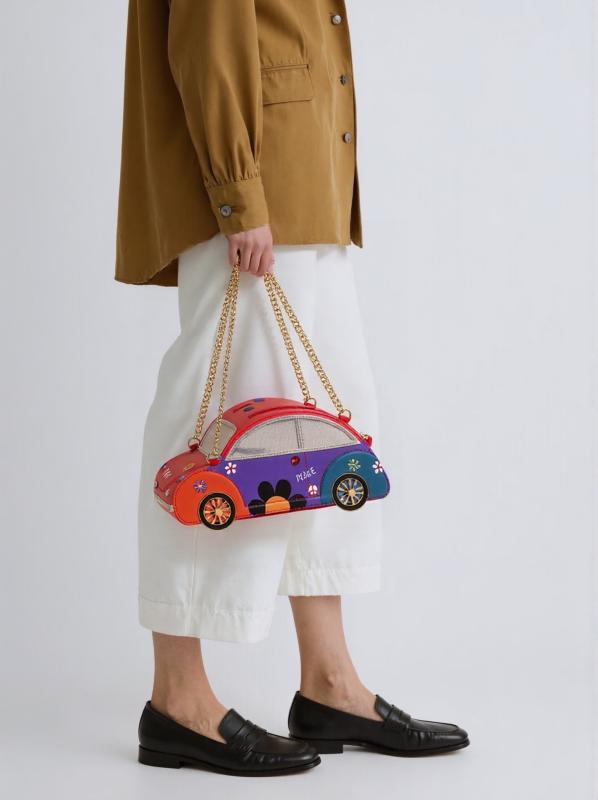 バッグ レディース かわいい キャラクター 小型車デザイン ミニ ハンドバッグ チェーン ショルダーバッグ PUレザー バイカラー 個性的 ファスナー開閉 日常使い お出かけ 春夏