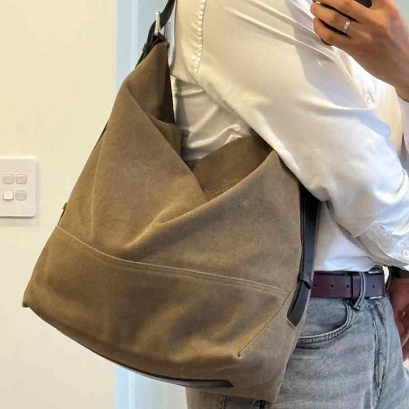 バッグ レディース 大容量 A4対応 スマホ収納 通勤 通学 普段使い カジュアル 万能 帆布 切り替え 牛革 バケットバッグ トートバッグ ワンショルダー 斜め掛け｜セキュアデポ