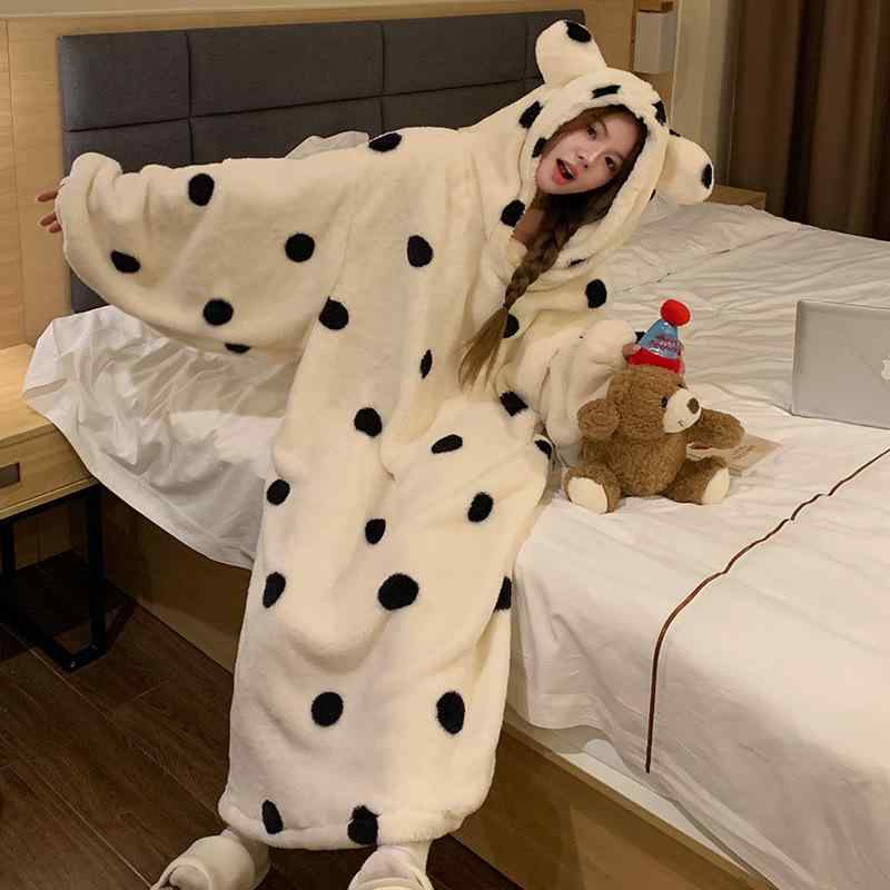 パジャマワンピース レディース 女性用 サンゴフリース フード付き 裏起毛 厚手 保温 あったか ドット柄 長袖 ロング丈 かわいい ルームウェア 部屋着 ナイトウェア ワンマイルウェア 韓国風 冬用