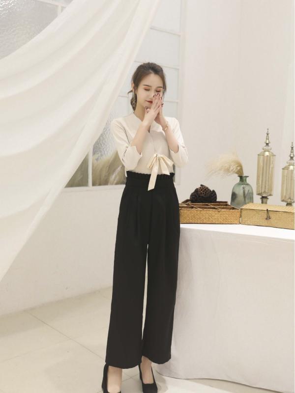 エステユニフォーム レディース 春夏 半袖 七分袖 サロン スパ 施術服 美容室 制服 業務服 配色切り替え 上品 スタイリッシュ おしゃれ 刺繍 セットアップ パンツ