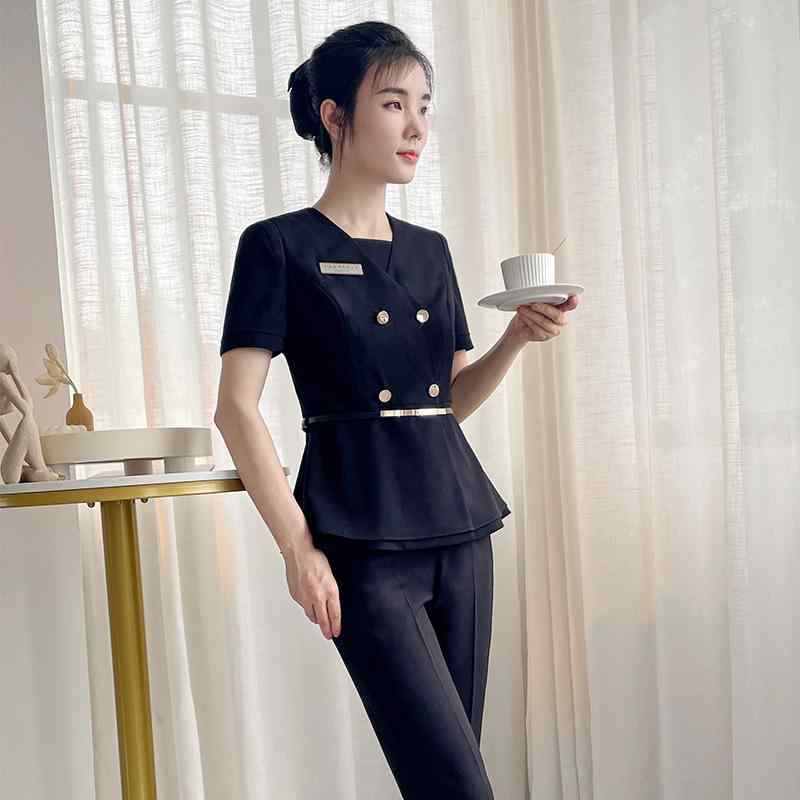 パンツスーツ レディース スリムフィット 韓国風 通勤 オフィス 事務服 受付 エステ 美容 クリニック カウンセラー 販売 ユニフォーム 抗菌 防臭 吸湿速乾 シワになりにくい