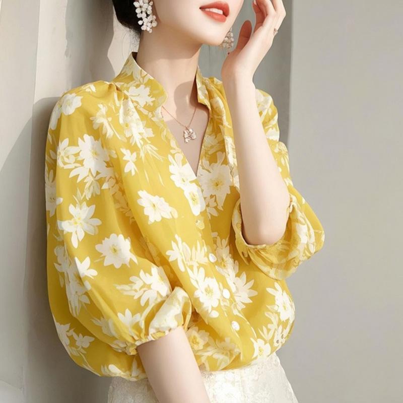 シャツ レディース 春夏 ホルターネック 五分袖 花柄 ゆったり 体型カバー きれいめ 上品 軽やか 高級感 通勤 オフィス カジュアル ヨーロッパ風 個性的 おしゃれ イエロー ブラウス