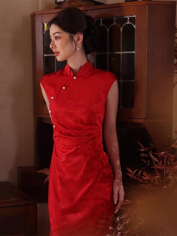 チャイナドレス レディース 新中国風 ノースリーブ 改良デザイン ジャカード織り ロング丈 結婚式 披露宴 演奏会 発表会 二次会 お呼ばれ パーティードレス フォーマルドレス 高級感 上品 レッド