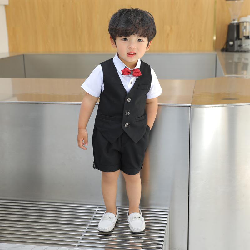 フォーマルスーツ 男の子 キッズ 半袖 ジャケット ベスト ショートパンツ セットアップ ポリエステル素材 上品 エレガント 春夏 結婚式 発表会 演奏会 リングボーイ フラワーボーイ ピアノ発表会 ステージ衣装 ブラック