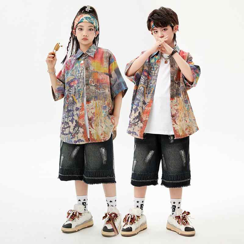 ダンス衣装 キッズ 男の子 女の子 ストリート ヒップホップ カラフルシャツ デニムショートパンツ セットアップ 男女兼用 綿素材 柔らかい 発表会 練習着 オールシーズン おしゃれ カジュアル 普段着