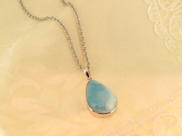 【即納】 世界三大ヒーリングストーン ラリマーネックレス 43,550円