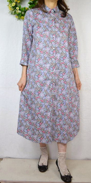 Parkes（基準打数クス）LIBERTYリバティ プルオーバー衣装  Seddon Flowersセドン・フラワーズ  日本製 レディースファッション-ワンピース