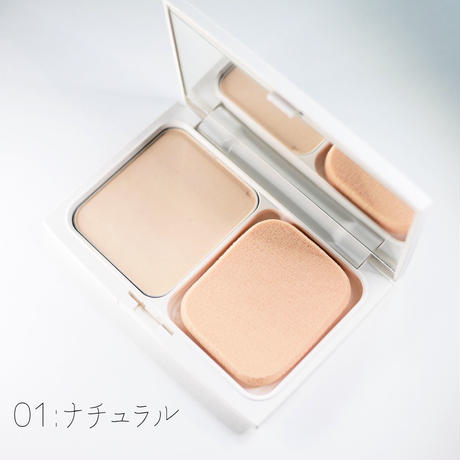 美容液成分配合 パウダーファンデーション ケース付 保湿 毛穴カバー テカリ 素肌感 抜け感 しっとり 潤いキープ 乾燥肌 敏感肌 混合肌 美肌 素肌美人 自然派 ナチュラル肌 代 30代 40代 50代 Salon Raquet De