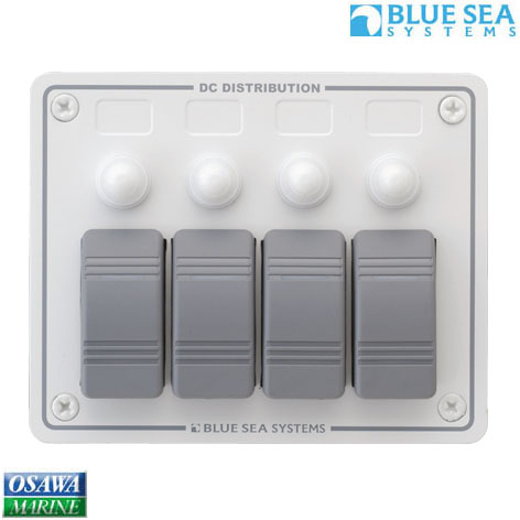 【ポイント10倍】 ブルーシー(BLUE SEA) 防水サーキットブレーカーパネル 横型4連 商品番号:23874|ユニマットマリン
