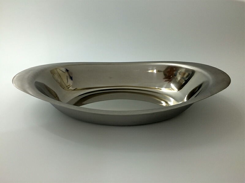 【楽天市場】ステンレスカレー皿(桜イカリ刻印入り) 小 / 楕円 キャンプ 金沢カレー 日本製 国産品 ステンレス製 食器 プレート 金物