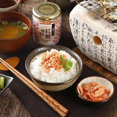 楽天市場】ハッピーフーズ 知床産秋鮭と塩だけで作った鮭ほぐし 110g