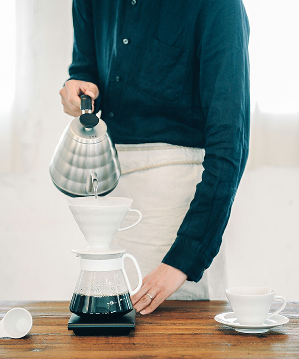 送料0円】 HARIO ハリオ V60セラミックドリッパー セット 1〜4杯用 600ml ペーパーフィルター100枚 計量スプーン付き  XVDD-3012W コーヒー 珈琲 ドリッパー コーヒードリッパー ペーパーフィルター ギフト プレゼント コーヒードリップセット コーヒーフィルター  台所 ...
