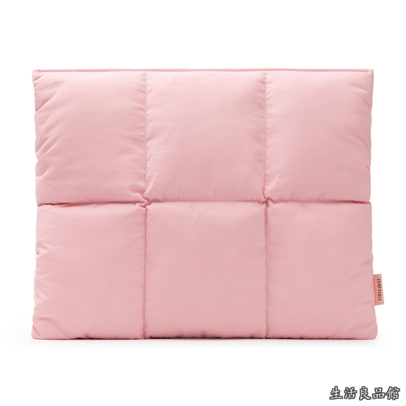 【貨物輸送無料】Puffy ラップトップスリーブ 15 16in キルティングパファー さあ美いの一番 持ちはこび入れもの お上さん用 枕車寄せ MacBook Air M5 \u0026 MacBook Pro M5 Pro/Max 2026相応う サクラ色