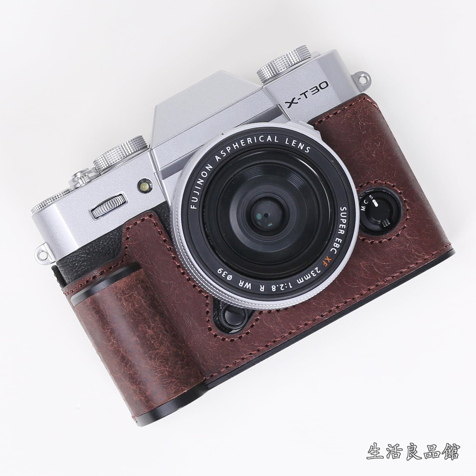 【送料無料】、 対応 FUJIFILM FUJI 富士 X-T30 I II III XT30 XT30II XT30III 、 専用本革 カメラカバー 、 銀付本革本体手作り 、 一体型一枚板アルミニウム合金ベースプレート搭載 (レトロコーヒー)｜生活良品館