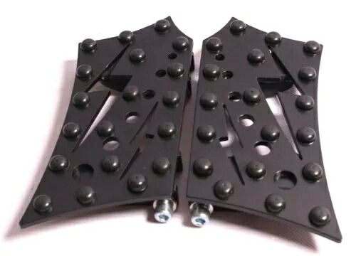 リアフットペグ フロアボード フットペグ 4 ハーレー ツーリングロード ストリート ウルトラ ソフテイル REAR FOOTPEGS FLOOR BOARDS FOOT PEGS 4 HARLEY TOURING ROAD STREET ULTRA SOFTAIL 【並行輸入品】