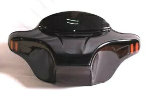 バットウィング フェアリング フロントガラス トライアンフ ツーリング ロケット 3 6x9 塗装済み ABS W レッド ライト Batwing Fairing Windshield Triumph Touring Rocket 3 6x9 Painted ABS W RED Lights 【並行輸入品】