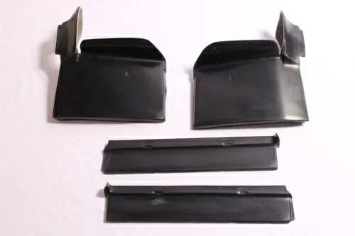 キャデラック エルドラド 1979-1985 フロントグラスファイバーバンパーフィラー (4 個セット) ブラック For CADILLAC ELDORADO 1979-1985 FRONT FIBERGLASS BUMPER FILLERS (SET OF 4) BLACK 【並行輸入品】
