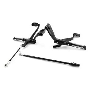 フォワードコントロールフットペグハーレースポーツスターアイアン883 1200 14-22に適合 Forward Controls Foot Pegs Fit For Harley Sportster Iron 883 1200 14-22 【並行輸入品】