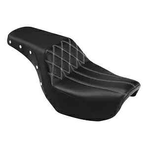 運転席助手席ハーレーダイナストリートボブスーパーワイドグライド 2006-17 16 に適合 Driver Passenger Seat Fit For Harley Dyna Street Bob Super Wide Glide 2006-17 16 【並行輸入品】