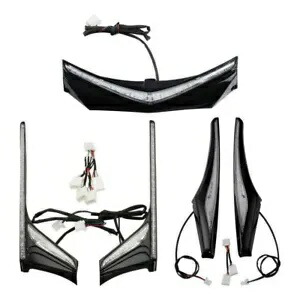 サドルバッグアクセントリアフェンダーランブレーキ垂直 LED ライトホンダ GL1800 F6B Saddlebag Accent Rear Fender Run Brake Vertical LED Light For Honda GL1800 F6B 【並行輸入品】