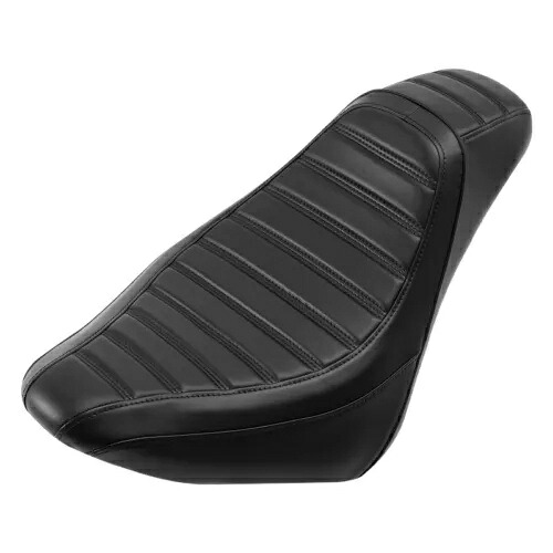 ソロ運転席ハーレーソフテイルデラックスストリートボブ 107 114 2018-2023 2019 に適合 Solo Driver Seat Fit For Harley Softail Deluxe Street Bob 107 114 2018-2023 2019 【並行輸入品】
