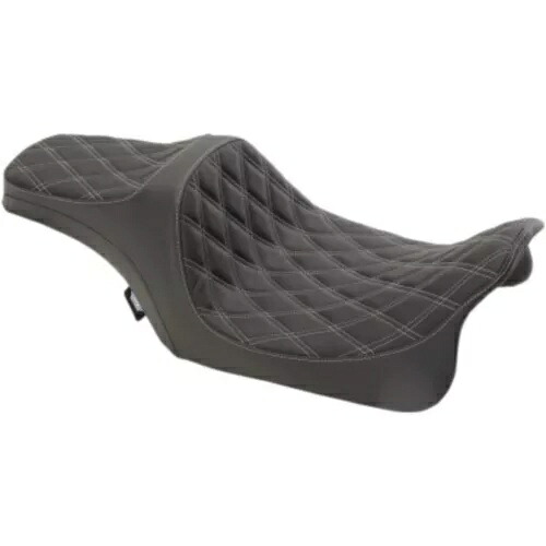 ドラッグ スペシャリティーズ プレデター III シート ブラック ダブル ダイヤモンド ハーレー 08-21 ツーリング用 Drag Specialties Predator III Seat Black Double Diamond for Harley 08-21 Touring 【並行輸入品】