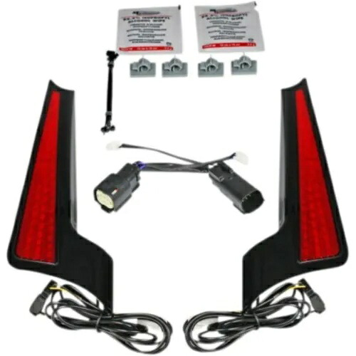 カスタム ダイナミクス フェイシア LED パネル ブラック & レッド 14-23 FLHX/FLTRX/FLHRS 用 Custom Dynamics Fascia LED Panels Black & Red for 14-23 FLHX/FLTRX/FLHRS 【並行輸入品】