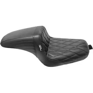 Le Pera スポーツスター 10-21 用 ダイヤモンド ステッチ キックフリップ シート LK-596DM Le Pera LK-596DM Diamond Stitch Kickflip Seat for Sportster 10-21 【並行輸入品】