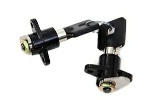 交換用ブラックサドルバッグロックセット キー付き ハーレー OEM サドルバッグ 49-1005 Replacement Black Saddlebag Lock Set w/ Keys Harley OEM Saddlebags 49-1005 【並行輸入品】