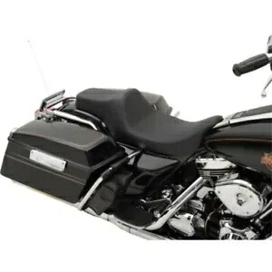 ドラッグ スペシャリティーズ プレデター III シート スムース ハーレー 97-07 ツーリング用 Drag Specialties Predator III Seat Smooth for Harley 97-07 Touring 【並行輸入品】