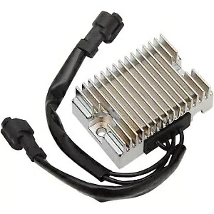 Drag Specialty 2112-1073 クローム プレミアム ボルテージ レギュレーター 09-13 スポーツスター用 Drag Specialties 2112-1073 Chrome Premium Voltage Regulator for 09-13 Sportster 【並行輸入品】