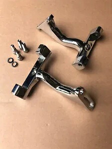Reduced Reach クローム パッセンジャー フットペグ マウント キット ハーレー ツーリング 93-19用 Reduced Reach Chrome Passenger Footpeg Mount Kit for Harley Touring 93-19 【並行輸入品】
