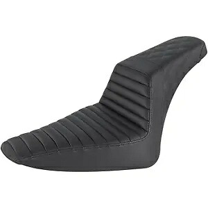 Saddlemen GelCore タック&ロール LS ステップアップシート ハーレー 12-17 FLS ソフテイル スリム用 Saddlemen GelCore Tuck & Roll LS Step-Up Seat for Harley 12-17 FLS Softail Slim 【並行輸入品】