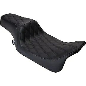 DRAG SPECIALTIES 0801-1483 プレデター 1アップシート ブラックステッチ ツーリング用 08-23 DRAG SPECIALTIES 0801-1483 Predator 1-Up Seat Black Stitch for Touring 08-23 【並行輸入品】