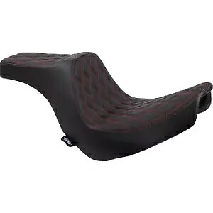 DRAG SPECIALTIES 0802-1492 プレデターIII シート レッド ダブルダイヤモンドステッチ DRAG SPECIALTIES 0802-1492 Predator III Seat Red Double Diamond Stitching 【並行輸入品】