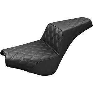 Saddlemen ステップアップシート - 18-20 ハーレーストリートボブ用 格子ステッチブラック Saddlemen Step Up Seat - Lattice Stitched Black for 18-20 Harley Street Bob 【並行輸入品】