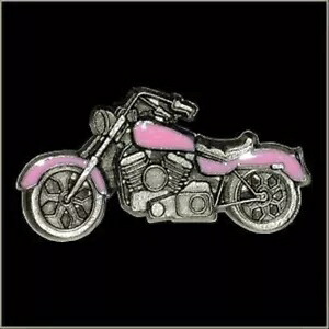 ピンク色のオートバイバイカーオートバイライディングピン帽子ベストまたはラペル用 Pink Colored Motorcycle Biker Motorcycle Riding Pin for Hat Vest or Lapel 【並行輸入品】