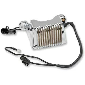 Drag Specialty 2112-0786 クローム ソリッドステート レギュレーター 04-05 ツーリング用 Drag Specialties 2112-0786 Chrome Solid-State Regulator for 04-05 Touring 【並行輸入品】