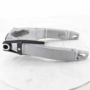1999-2001 トライアンフ スプリント RS 955i 955 OEM リア スイングアーム アセンブリ サスペンション 1999-2001 Triumph Sprint RS 955i 955 OEM Rear Swingarm Assembly Suspension 【並行輸入品】