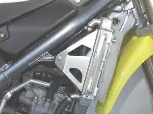 2006-2009 ホンダ CRF250R WORKS CONNECTION ラジエターブレース シルバー 18-771 2006-2009 for Honda CRF250R WORKS CONNECTION Radiator Brace Silver 18-771 【並行輸入品】