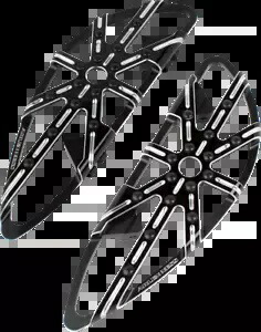 18-21 ハーレー 114 FLHCS ARLEN NESS ドライバー フロアボード 10 ゲージ ブラック 410-005 18-21 for Harley 114 FLHCS ARLEN NESS Driver Floorboard 10 Gauge Black 410-005 【並行輸入品】