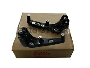 本物のロイヤル エンフィールド ツインズ GT コンチネンタル 650 ライダー コントロール プレート LH & RH Genuine Royal Enfield Twins GT Continental 650 Rider Control Plate LH & RH 【並行輸入品】
