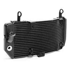 ブラック エンジン ラジエーター冷却クーラー ヤマハ T-max 530 XP530 2017-2019 に適合 Black Engine Radiator Cooling Cooler Fit For Yamaha T-max 530 XP530 2017-2019 【並行輸入品】