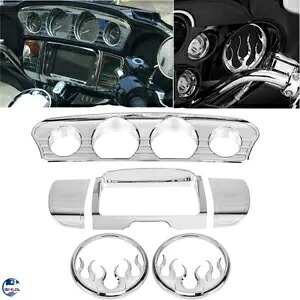 ハーレー トライ グライド ウルトラ FLHTUTG 14+ 用トリライン ゲージ トリム & フレーム スピーカー カバー Tri-Line Gauge Trim & Flame Speaker Cover For Harley Tri Glide Ultra FLHTUTG 14+ 【並行輸入品】