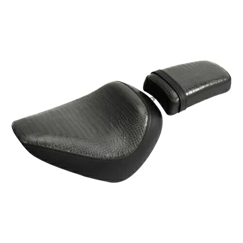 ブラック運転席&助手席ハーレーストリートボブFXBB FXST 2018-2024 2023に適合 Black Driver & Passenger Seat Fit For Harley Street Bob FXBB FXST 2018-2024 2023 【並行輸入品】 42,240円